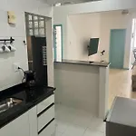 2 Quartos, 50 Metros Da Praia Leme E Copacabana